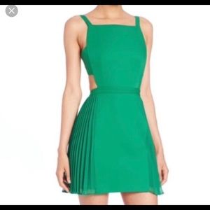 BCBG BRIELLE PLEATED DRESS